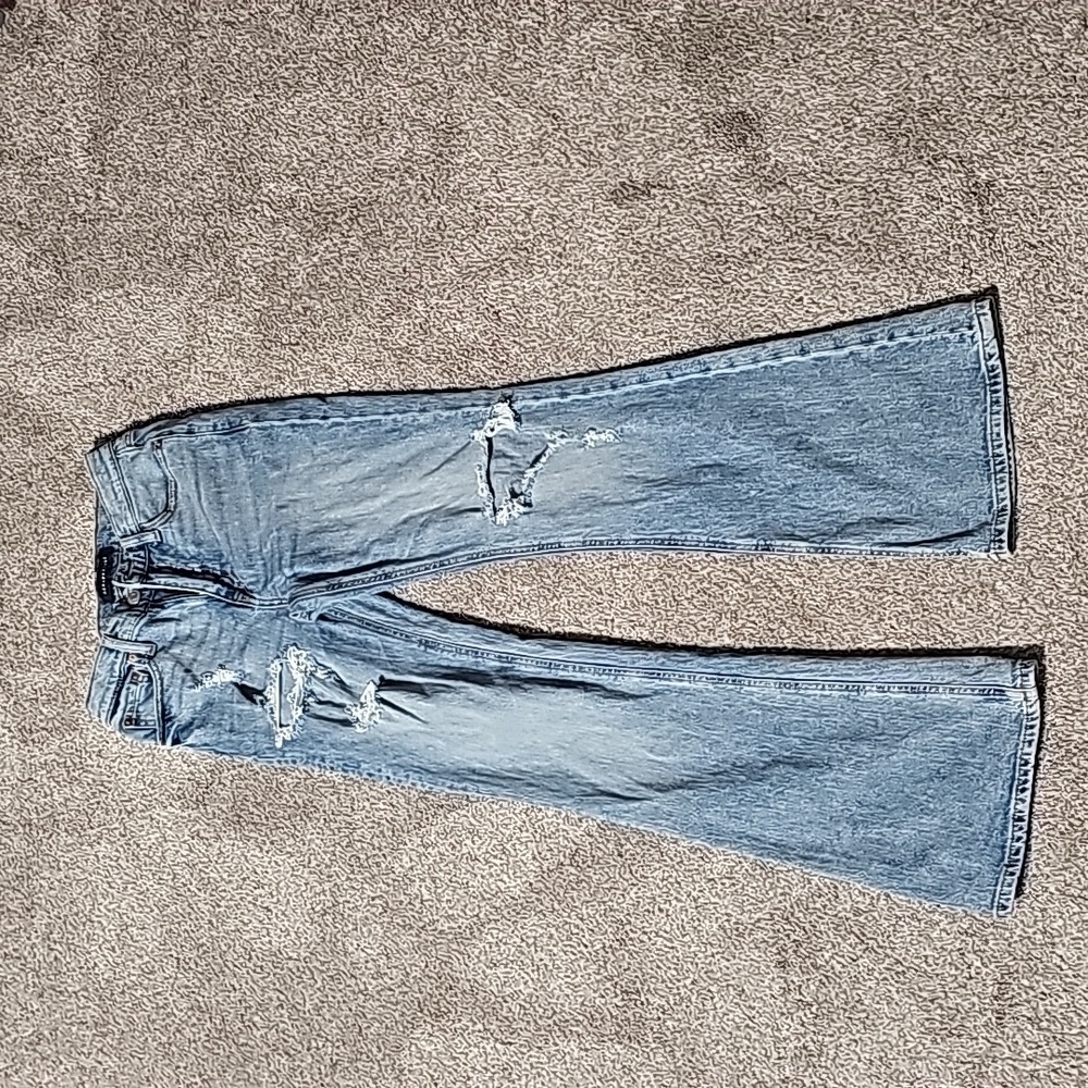 Aeropostale High Rise Flare Distressed Ripped Jeans 2R